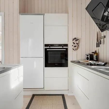 1613-aakirkeby-havrebakken-13 Semesterbostad