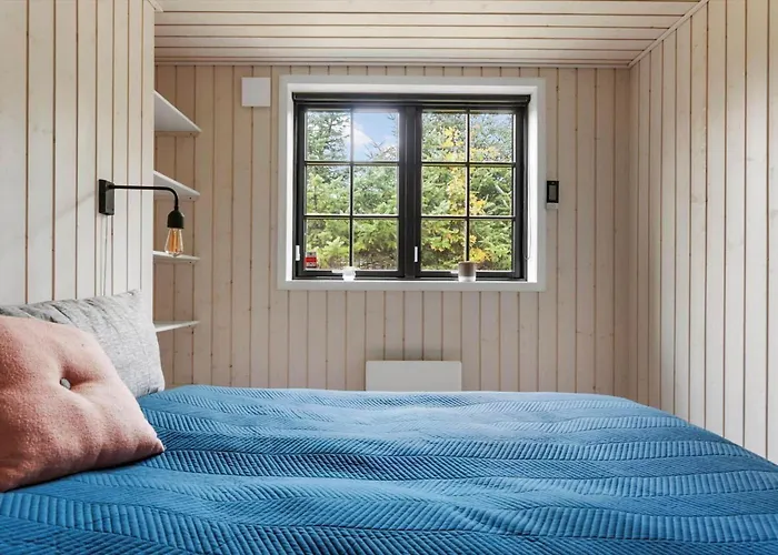 1613-aakirkeby-havrebakken-13 * Åkirkeby